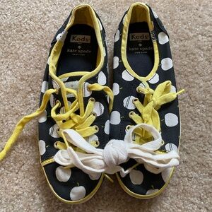 Keds X kate spade ~ Apple Print Sneakers ~ Size 6.5